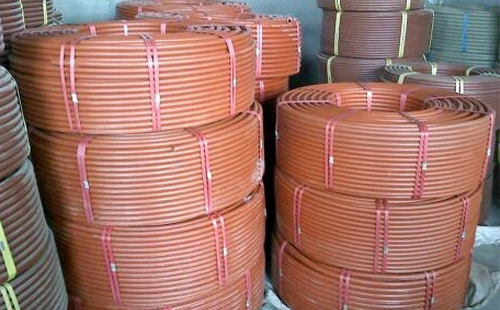 提升工程安全:聚乙烯(RPE)阻燃曲麻莱穿线管在现代建筑中的应用 提升工程安全:聚乙烯(RPE)阻燃曲麻莱穿线管在现代建筑中的应用